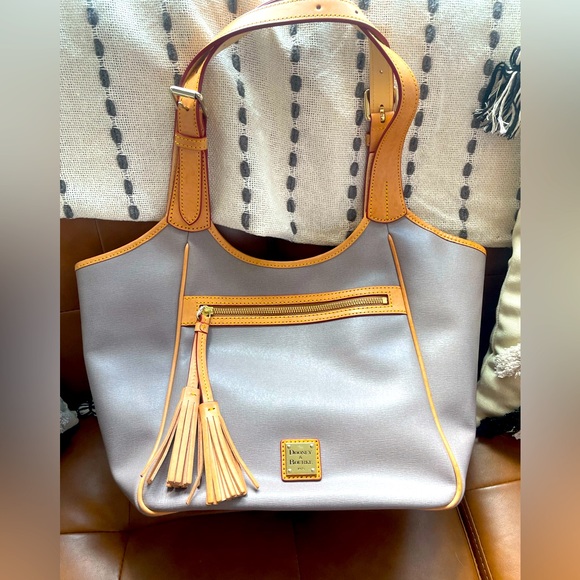 Dooney & Bourke Penelope Shopper Neutral Colors Grey /Tan Large Bag EUC Dust bag - Picture 15 of 16